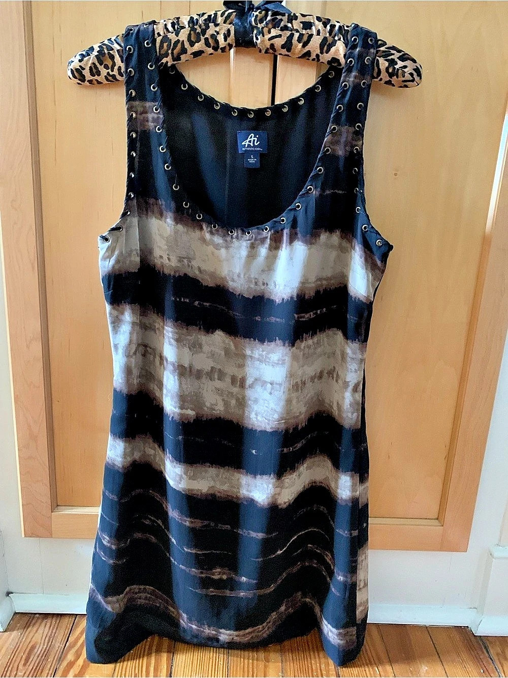 Ai Abstract Stripe Mini Dress Size Small Like New